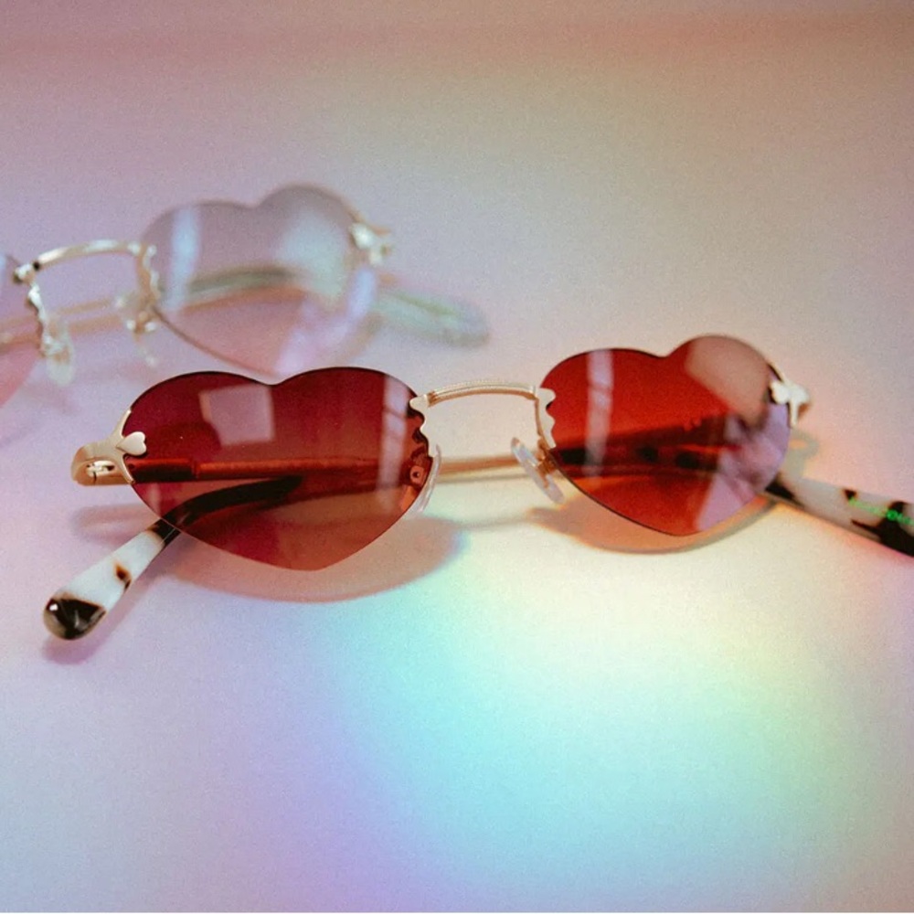 Crap Eyewear Heart-Shaped Red Sunglasses
